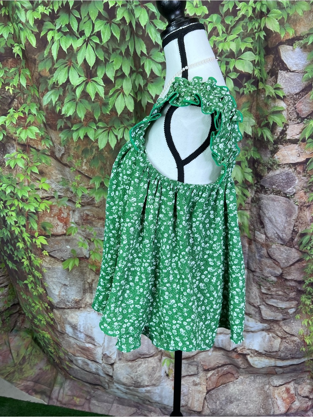HYACINTH HOUSE Green and White Floral Smocked Neckline On/Off the Shoulder Top S - Picture 4 of 11
